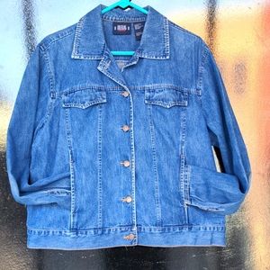 Vintage classic button up denim jean jacket size large loose fit spring layering
